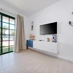 La Vela Azul - Pool & Tennis - Free Ac & Good Wifi - By Lanzarote Puerto del Carmen (Lanzarote)