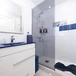 Feriehus La Vela Azul - Pool & Tennis - Free Ac & Good Wifi - By Lanzarote *