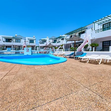 La Vela Azul -pool & Tennis - Free Ac &good Wifi- Smart Tv Casa vacanze *