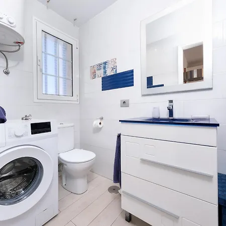 La Vela Azul - Pool & Tennis - Free Ac & Good Wifi - By Lanzarote Tatil Evi Puerto del Carmen (Lanzarote)